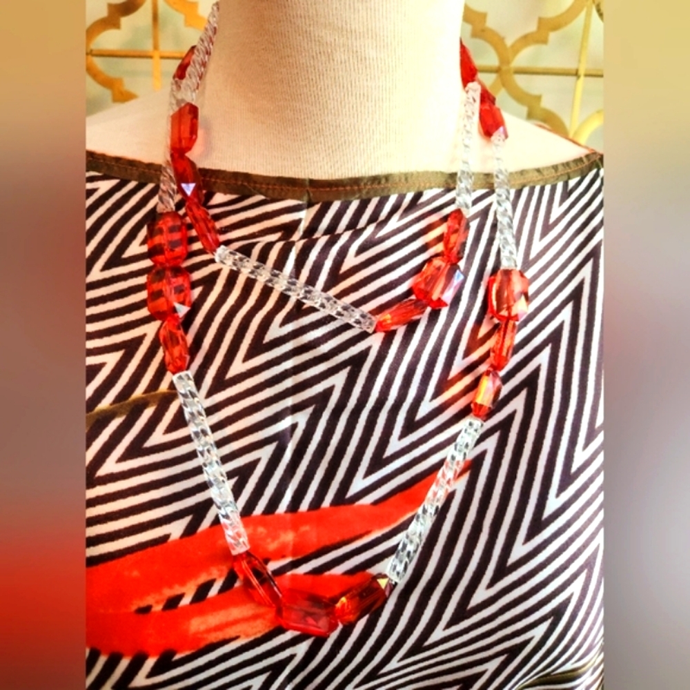 ✨️The Handcrafted "Ms. Grace" maxi length necklace. Magnetic Closure 😍
